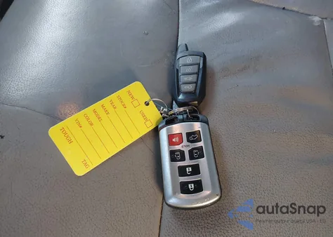 2015 Toyota Sienna Xle Premium 8 Passenger из США, поврежденный, VIN 5TDYK3DC9FS541928